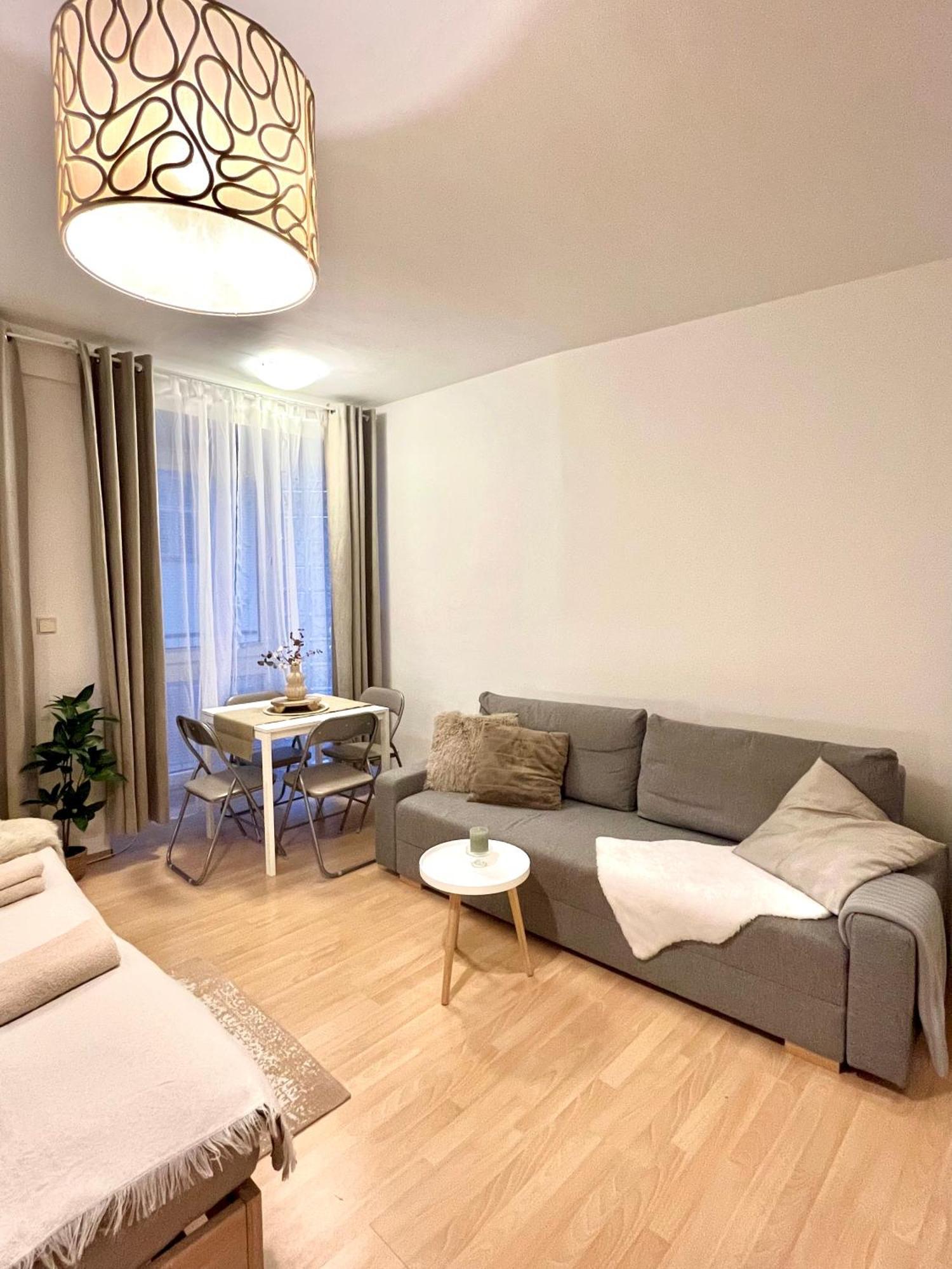Apartment Simona - Old Town Bratislava Ngoại thất bức ảnh